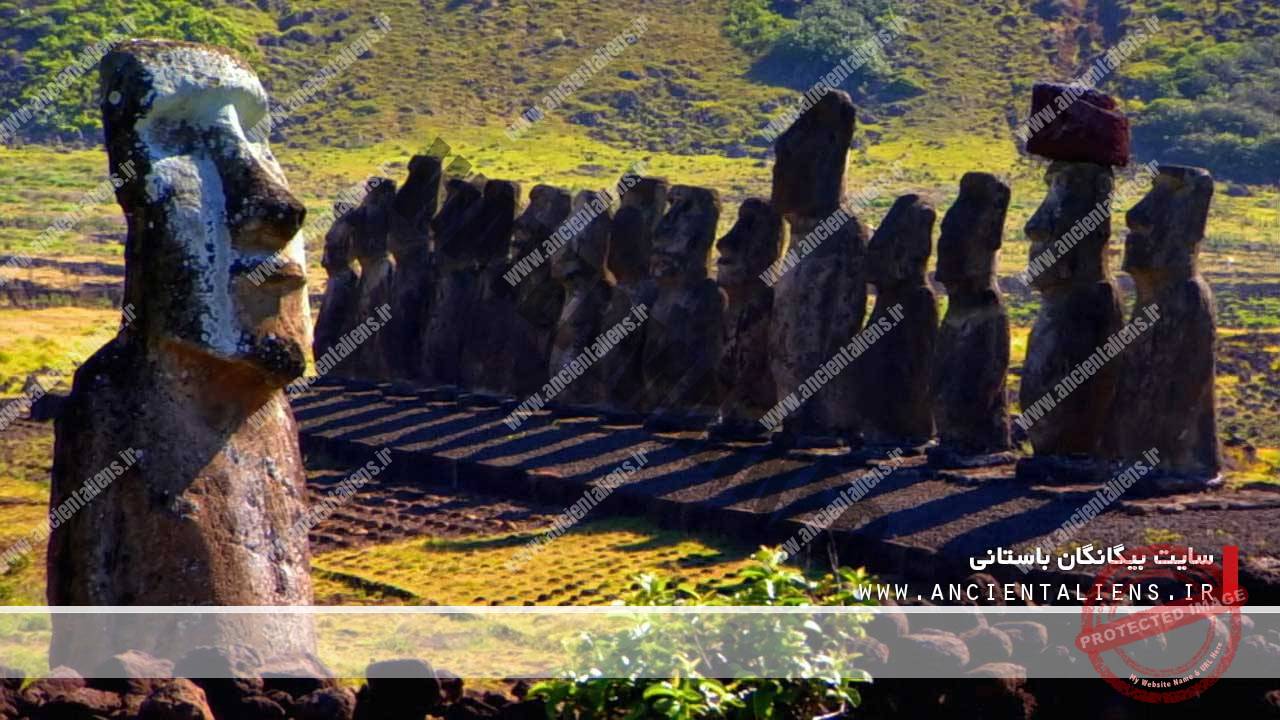 نگهبانان سنگی موآی در جزیره ایستر