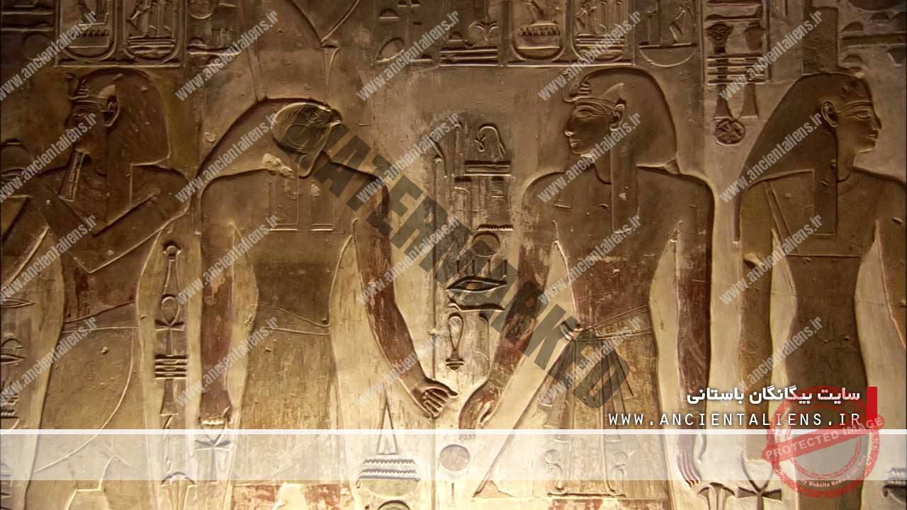 خلق موجودات ترکیبی در مصر باستان